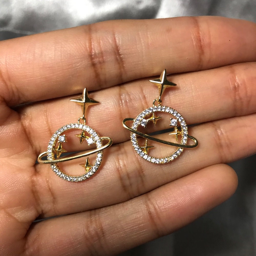 Stunning sparkling Saturn earrings OS